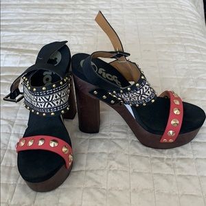 Flogg Platform Heels size 8